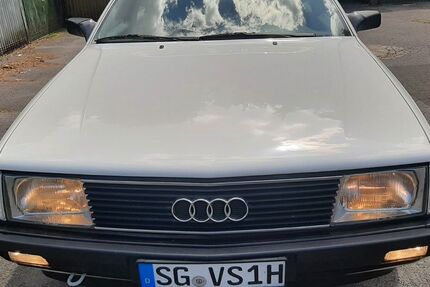 Audi 100 161.200 km 5.950 &euro; solingen 42651