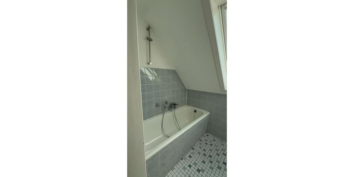 Etagenwohnung Remscheid Reinshagen - 3 Zimmer, 70 m&sup2;, 600&euro; | Angebot:26682997