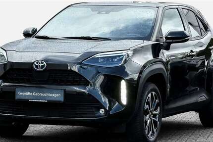 Toyota Yaris Cross 44.628 km 21.985 &euro; Köln 51063