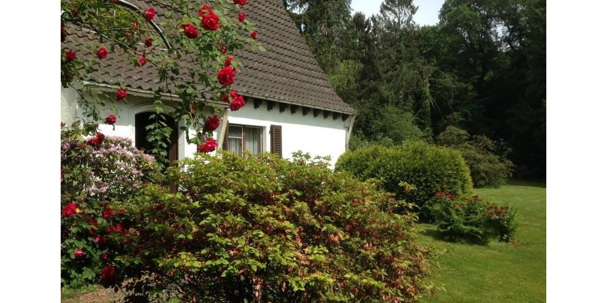 Einfamilienhaus Bergisch Gladbach Alt-Frankenforst - 8 Zimmer, 120 m&sup2;, 1.800.000&euro; | Angebot:23526570
