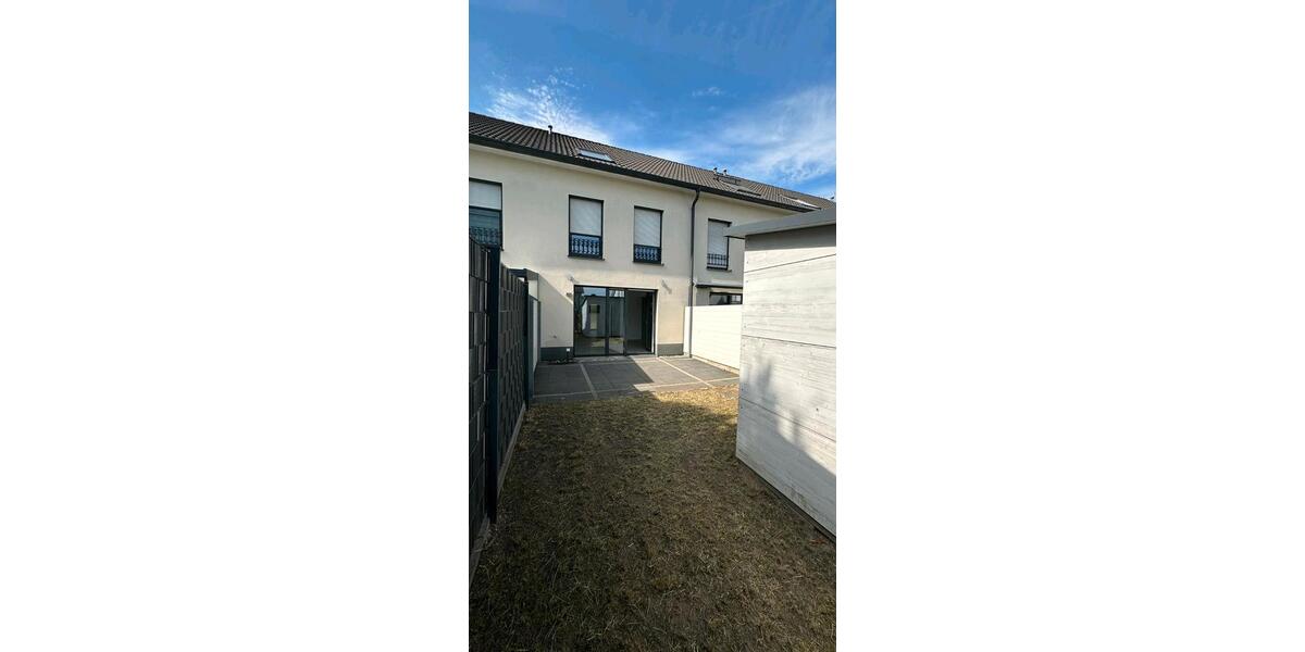 Reihenhaus Köln Chorweiler - 5 Zimmer, 141 m&sup2;, 583.500&euro; | Angebot:27000218