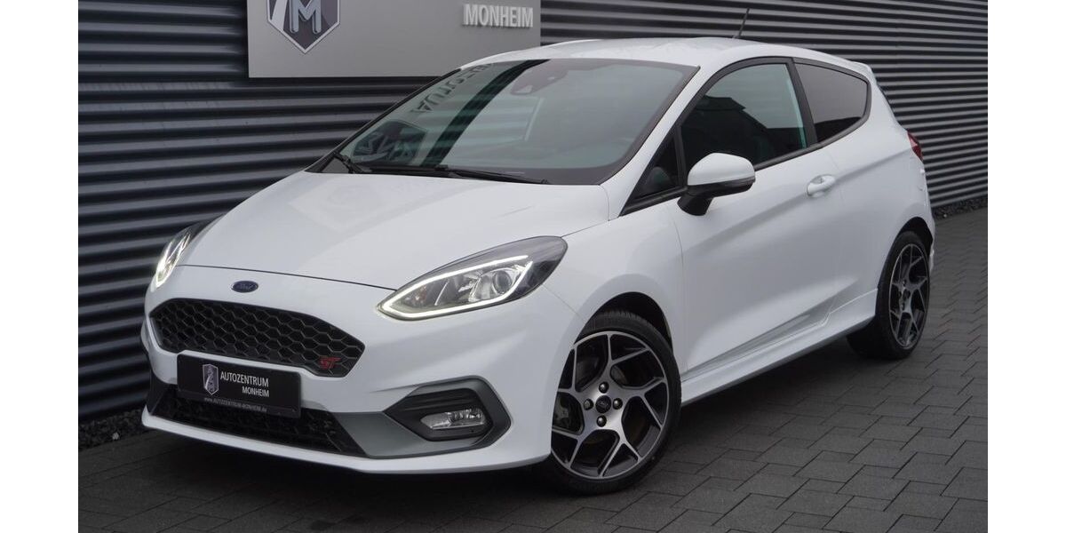 Ford Fiesta 68.000 km 15.590 &euro; Monheim am Rhein 40789