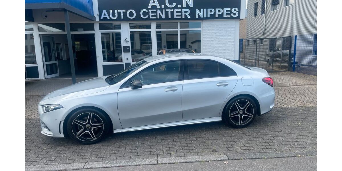 Mercedes-Benz A 180 85.900 km 22.900 &euro; Köln 50829