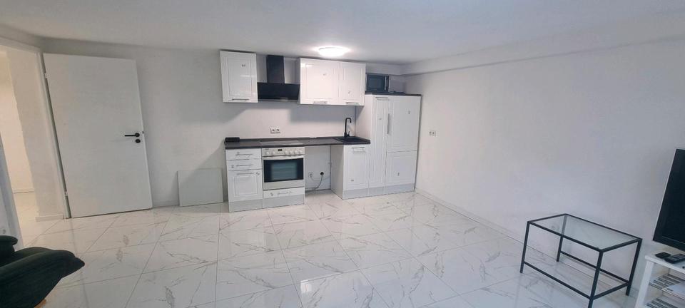 Etagenwohnung Bergisch Gladbach Gronau - 3 Zimmer, 60 m&sup2;, 820&euro; | Angebot:24218137