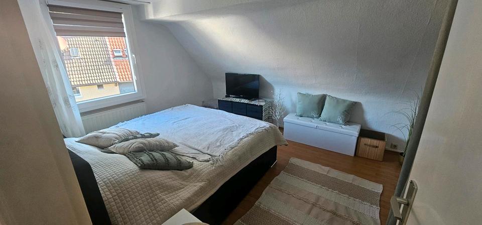 Dachgeschoßwohnung Solingen Ohligs - 3 Zimmer, 45 m&sup2;, 450&euro; | Angebot:26699619