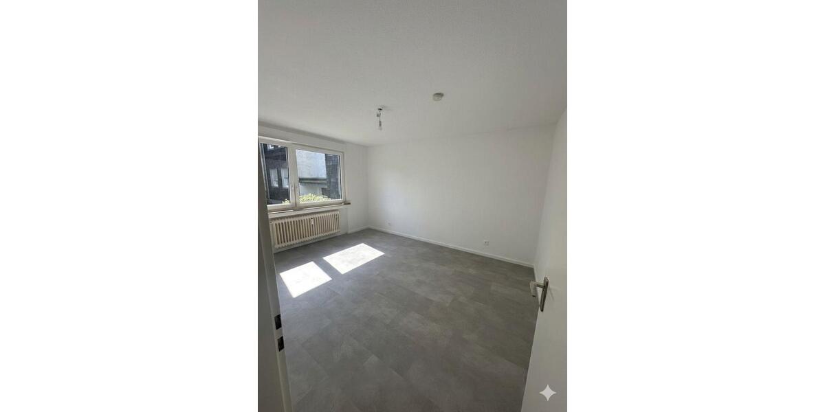 Etagenwohnung Remscheid Remscheid-Süd - 3 Zimmer, 78 m&sup2;, 700&euro; | Angebot:26688519