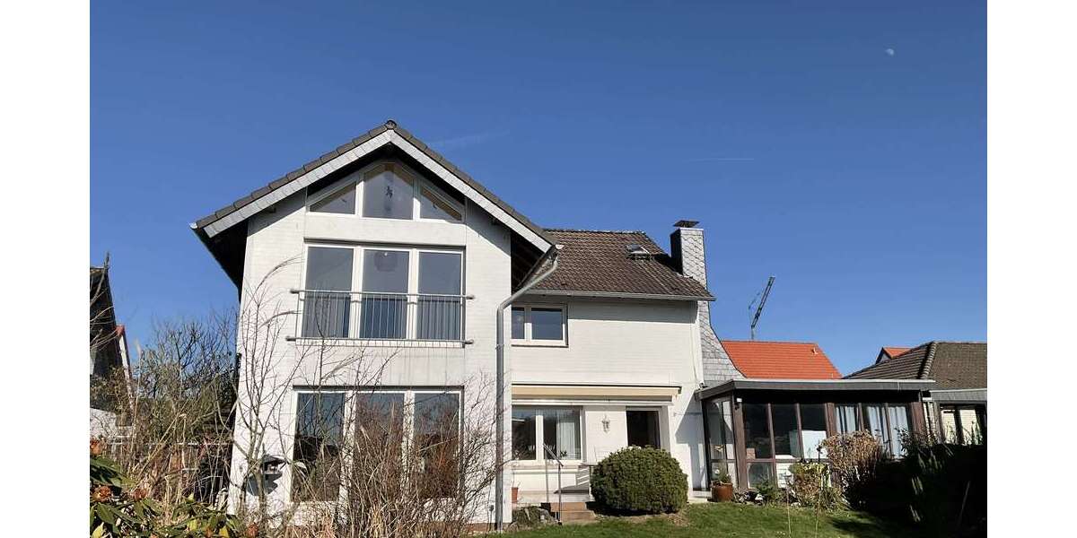 Einfamilienhaus Burscheid - 6 Zimmer, 198 m&sup2;, 569.000&euro; | Angebot:25429018