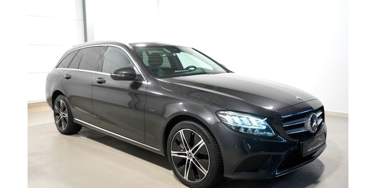 Mercedes-Benz C 300 59.557 km 28.400 &euro; Hürth bei Köln 50354