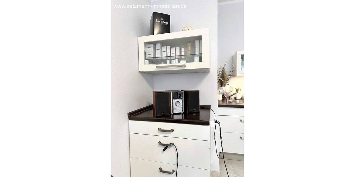 Gewerbeobjekt Kerpen Sindorf - 4 Zimmer, 109 m&sup2;, 952&euro; | Angebot:25749014