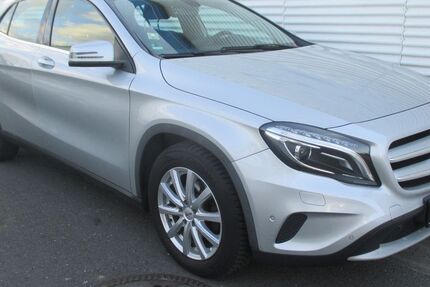 Mercedes-Benz GLA 220 244.559 km 10.988 &euro; Köln 50933