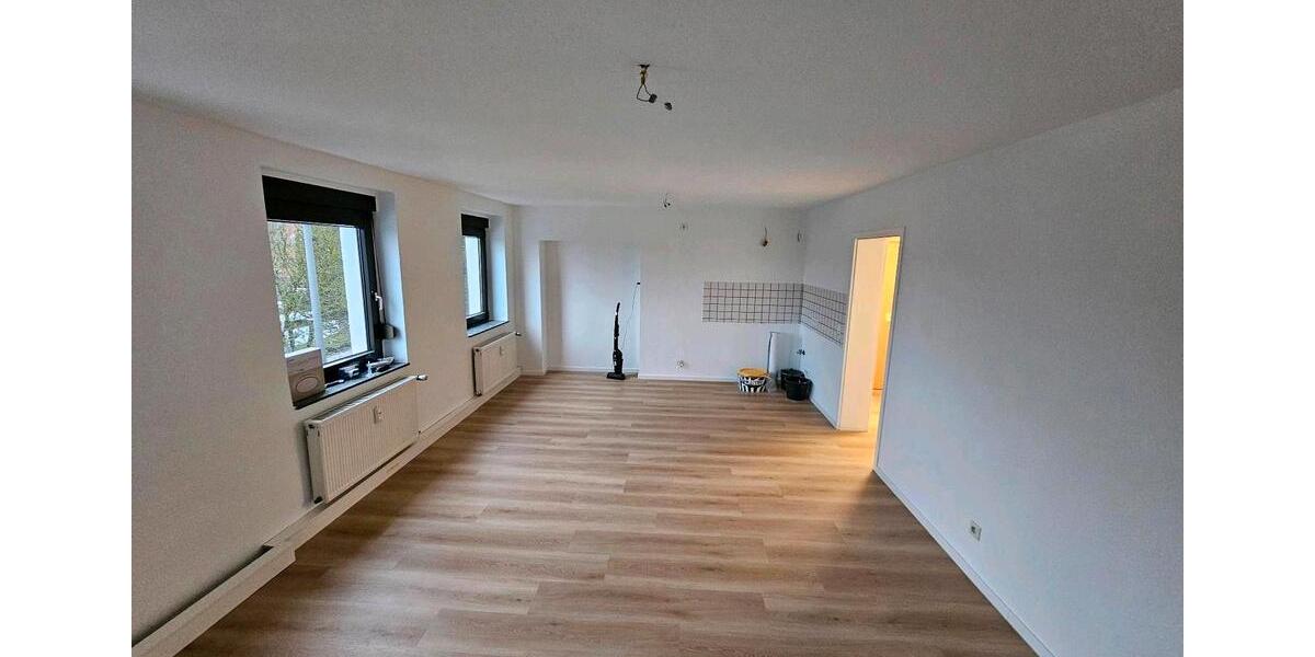 Etagenwohnung Solingen Höhscheid - 2 Zimmer, 51 m&sup2;, 810&euro; | Angebot:26701752