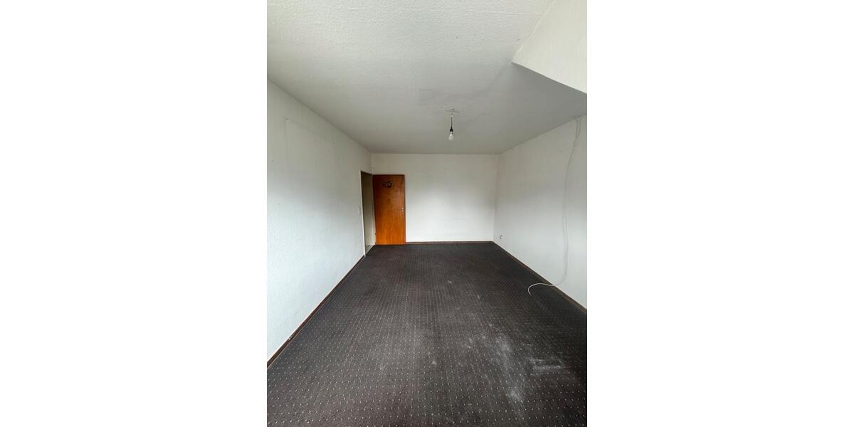 Dachgeschoßwohnung Köln Mülheim - 5 Zimmer, 105 m&sup2;, 360.000&euro; | Angebot:26676591