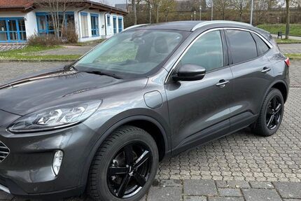Ford Kuga 68.500 km 20.800 &euro; Kaarst 41564