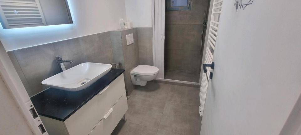 Etagenwohnung Bergisch Gladbach Gronau - 3 Zimmer, 60 m&sup2;, 820&euro; | Angebot:24218137