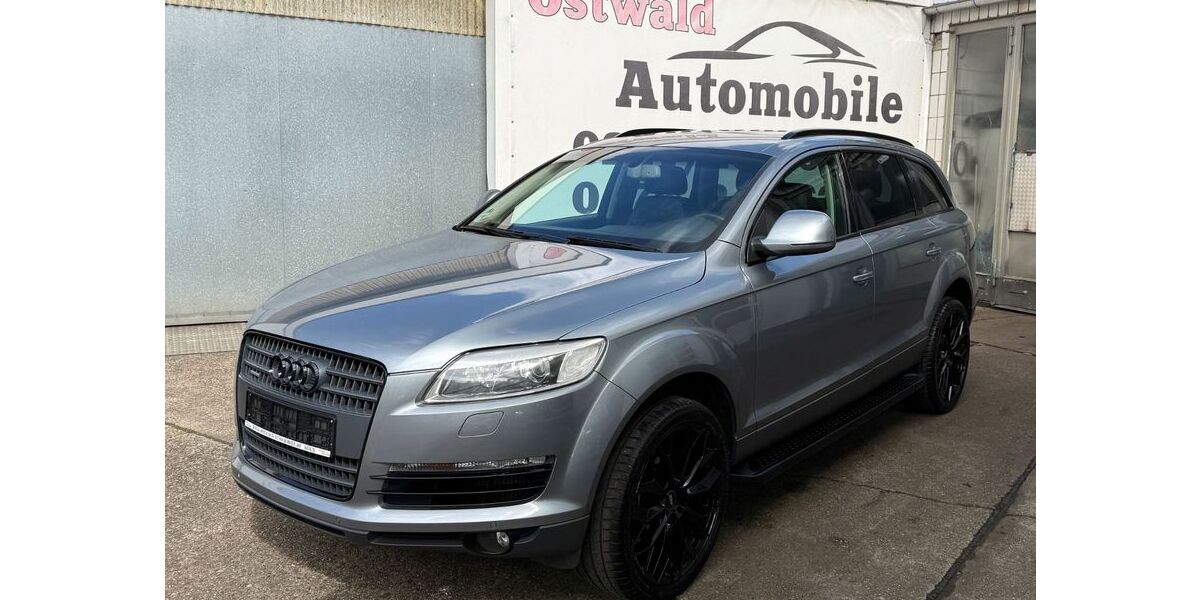 Audi Q7 185.000 km 14.990 &euro; Köln 51065