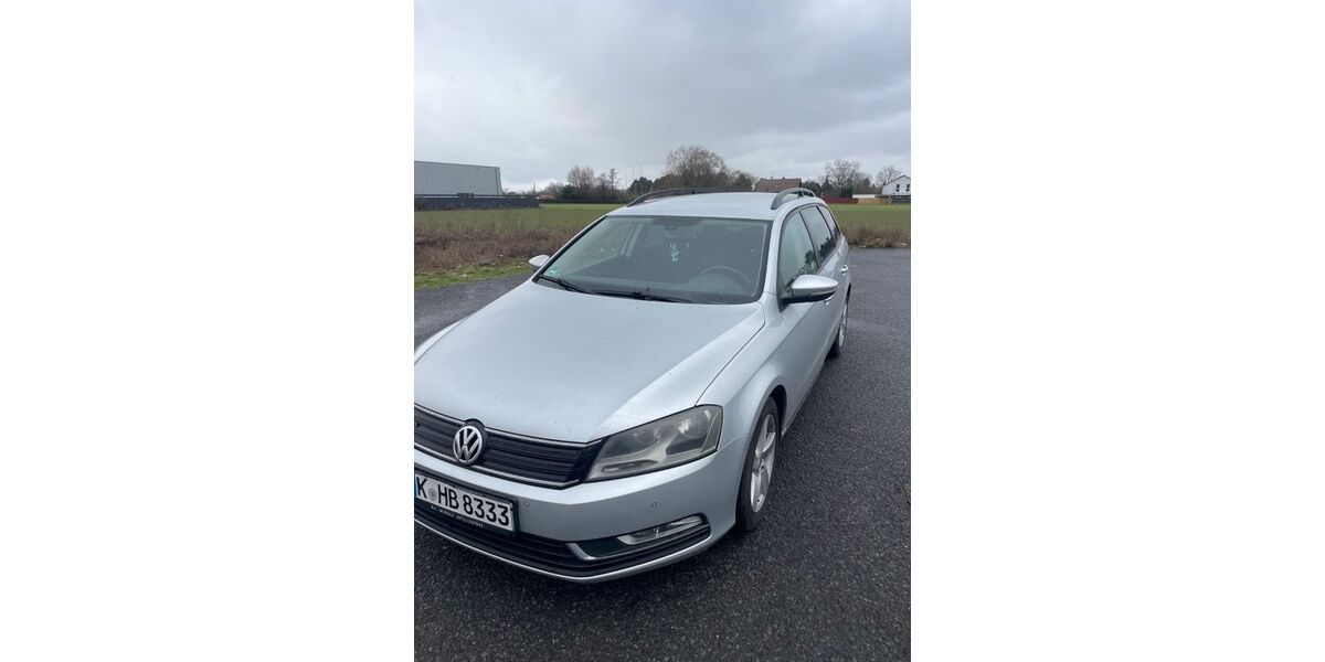 VW Passat 219.000 km 5.750 &euro; Köln 50678