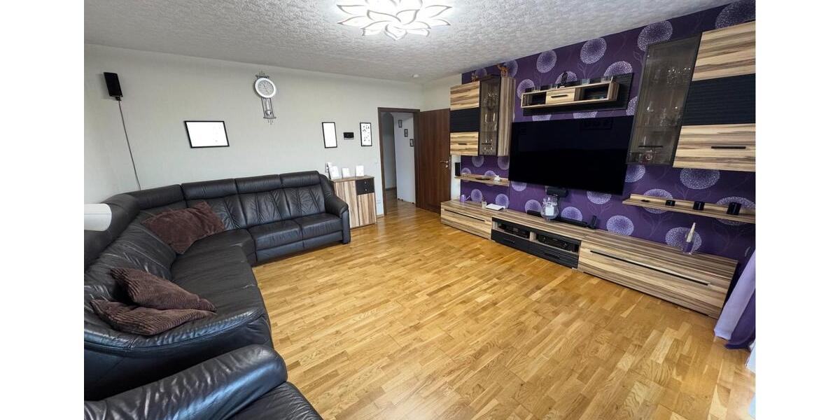 Erdgeschoßwohnung Wermelskirchen - 3 Zimmer, 78 m&sup2;, 240.000&euro; | Angebot:26614300
