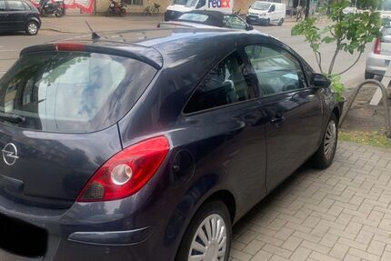 Opel Corsa 173.000 km 2.500 &euro; Düsseldorf 40215