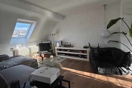 Wohnung Köln Nippes - 3 Zimmer, 120 m&sup2;, 1.750&euro; | Angebot:26695577