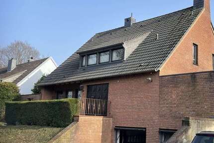 Haus Wülfrath - 4 Zimmer, 200 m&sup2;, 590.000&euro; | Angebot:27086869