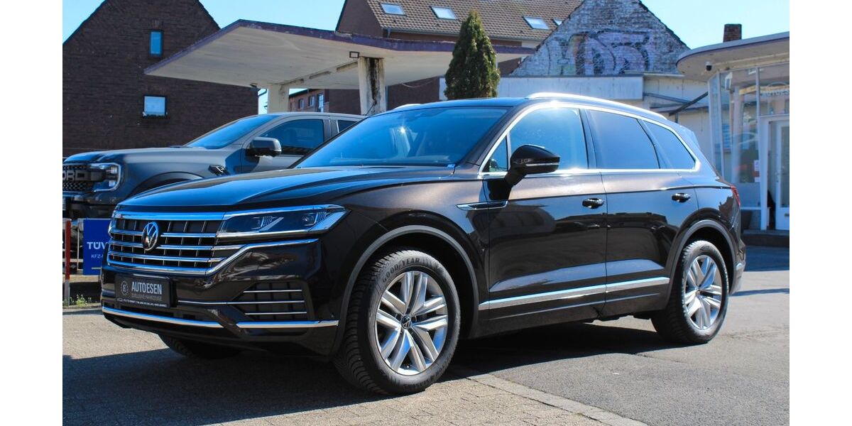 VW Touareg 117.000 km 38.900 &euro; Neuss 41468