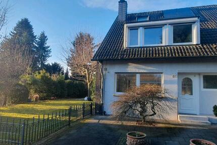 Haus Heiligenhaus - 5 Zimmer, 130 m&sup2;, 2.500&euro; | Angebot:25083920