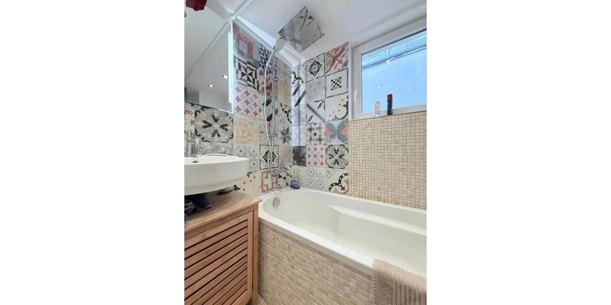 Einfamilienhaus Köln Chorweiler - 4 Zimmer, 96 m&sup2;, 1.750&euro; | Angebot:25734666