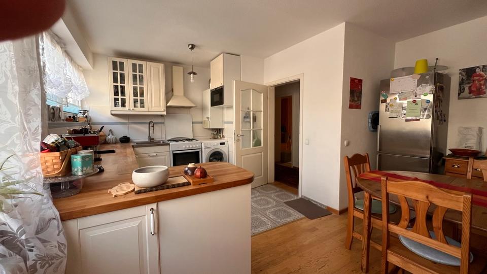 Hochparterre Köln Rodenkirchen - 3 Zimmer, 80 m&sup2;, 415.000&euro; | Angebot:25839541