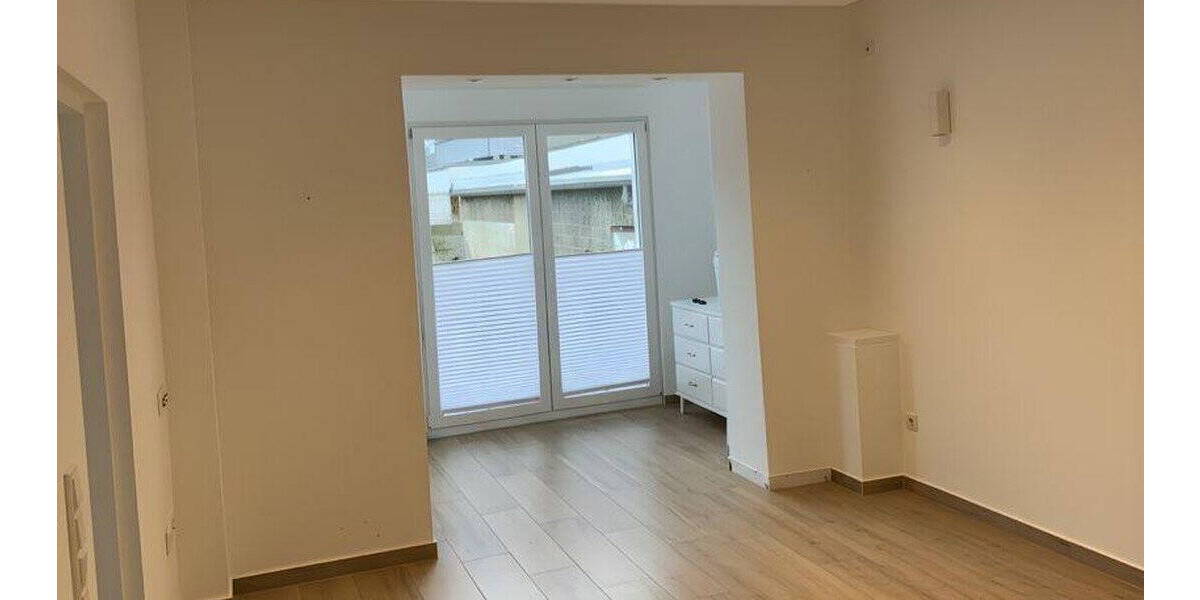 Mehrfamilienhaus, Wohnhaus Düsseldorf Mörsenbroich - 8 Zimmer, 215 m&sup2;, 945.000&euro; | Angebot:25969725