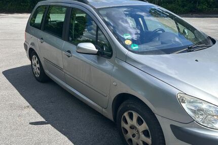 Peugeot 307 224.000 km 1.699 &euro; Heiligenhaus 42579