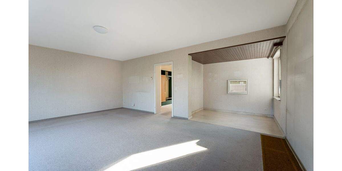 Doppelhaushälfte Köln Esch/Auweiler - 4 Zimmer, 110 m&sup2;, 419.000&euro; | Angebot:25777915