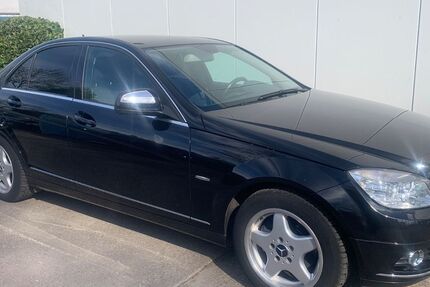 Mercedes-Benz C 180 200.000 km 5.495 &euro; Köln 51107