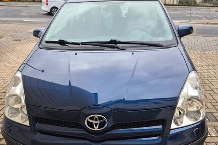 Toyota Verso 134.900 km 5.500 &euro; Remscheid 42853