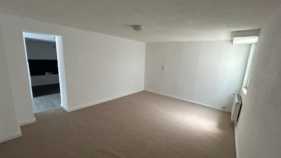 Maisonettenwohnung Grevenbroich Neuenhausen - 4 Zimmer, 123 m&sup2;, 950&euro; | Angebot:25961225