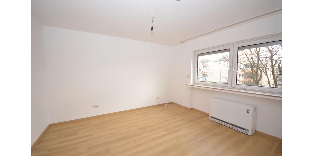 Etagenwohnung Brühl - 4 Zimmer, 96 m&sup2;, 1.150&euro; | Angebot:25097962