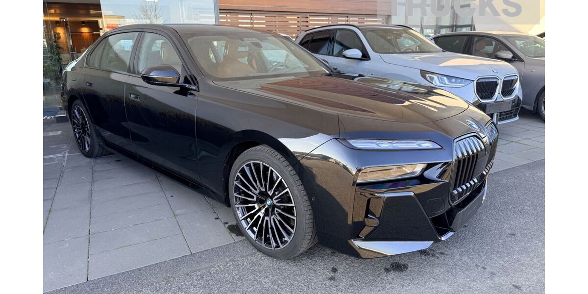 BMW 740 4.980 km 114.690 &euro; Köln Rodenkirchen 50996