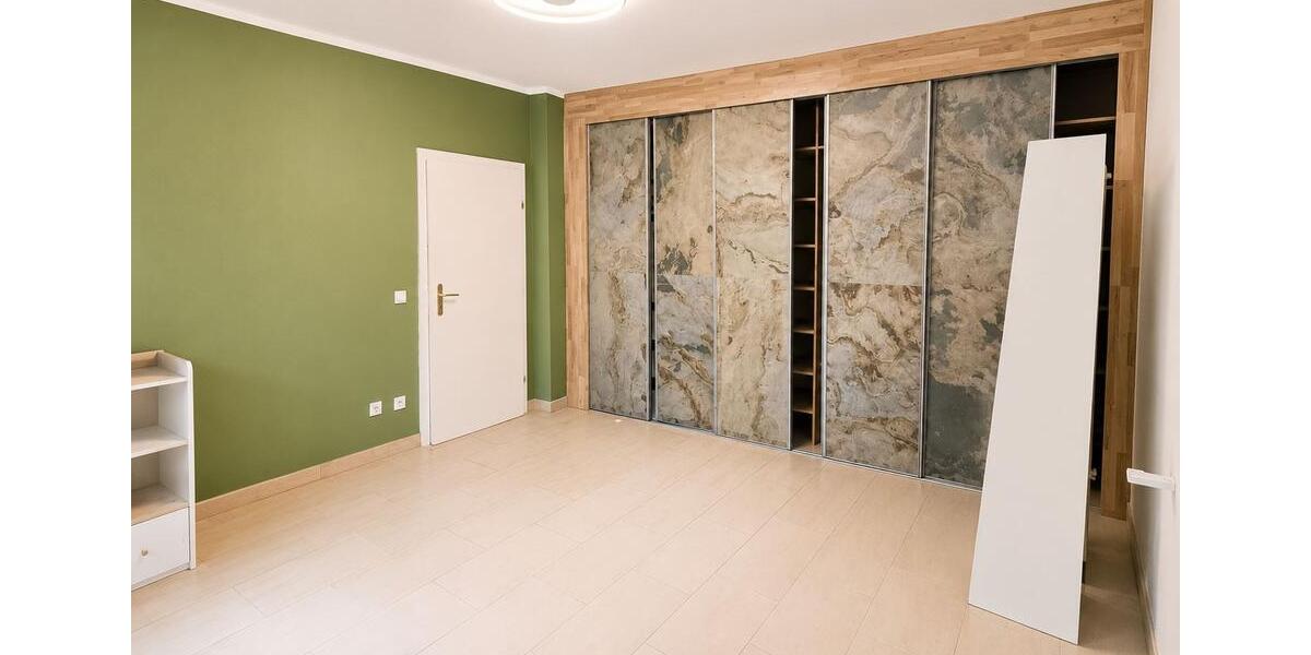 Erdgeschoßwohnung Solingen Central - 2 Zimmer, 61 m&sup2;, 775&euro; | Angebot:26602692