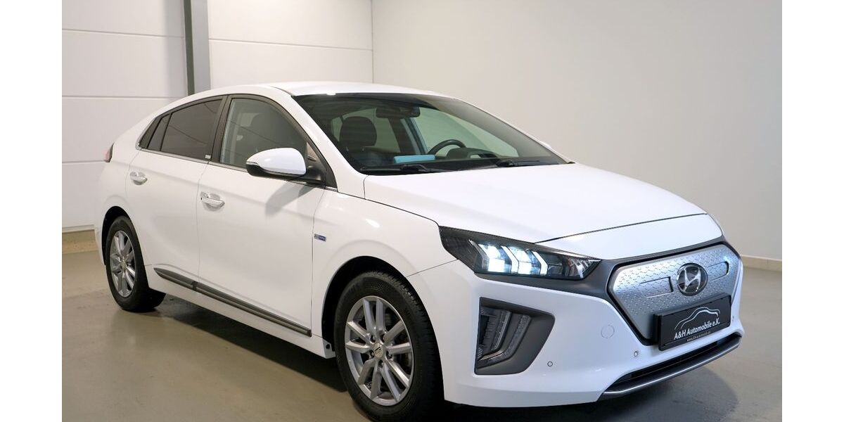 Hyundai IONIQ 41.331 km 19.450 &euro; Hürth bei Köln 50354