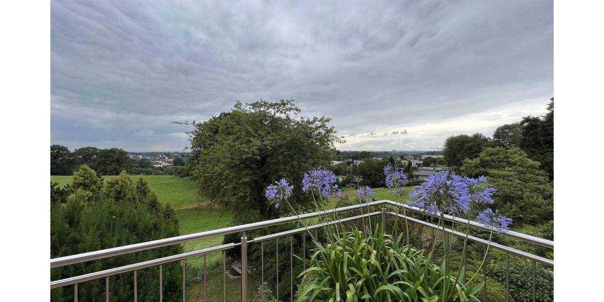 Bungalow Leverkusen Lützenkirchen - 9 Zimmer, 211 m&sup2;, 498.000&euro; | Angebot:26064429