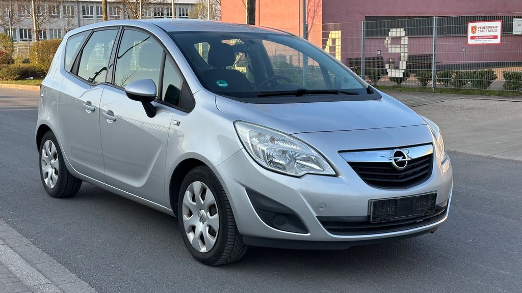 Opel Meriva 210.000 km 3.990 &euro; Neuss 41460