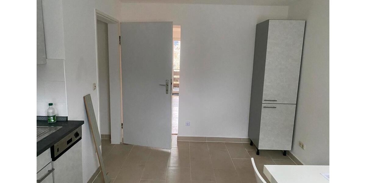 Etagenwohnung Bergisch Gladbach Gronau - 3 Zimmer, 50 m&sup2;, 900&euro; | Angebot:26682985