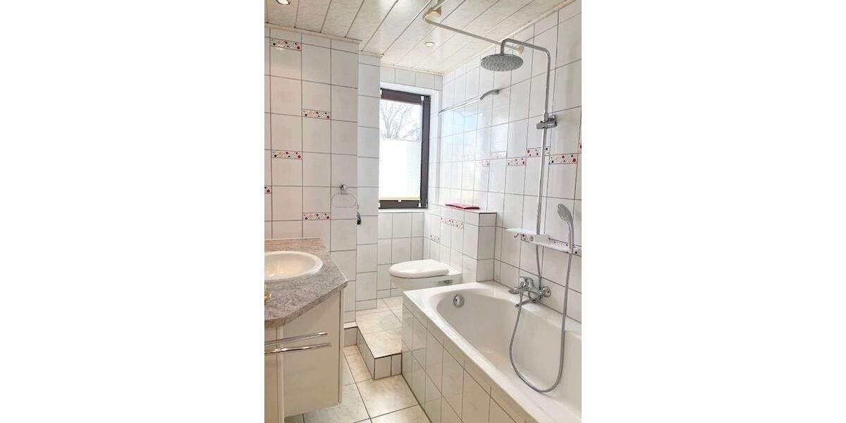 Reihenendhaus Grevenbroich Hemmerden - 5 Zimmer, 123 m&sup2;, 348.000&euro; | Angebot:25744326