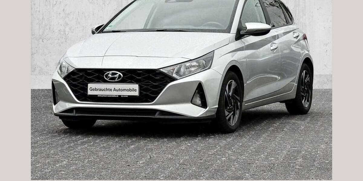 Hyundai i20 62.770 km 12.990 &euro; Köln 50739