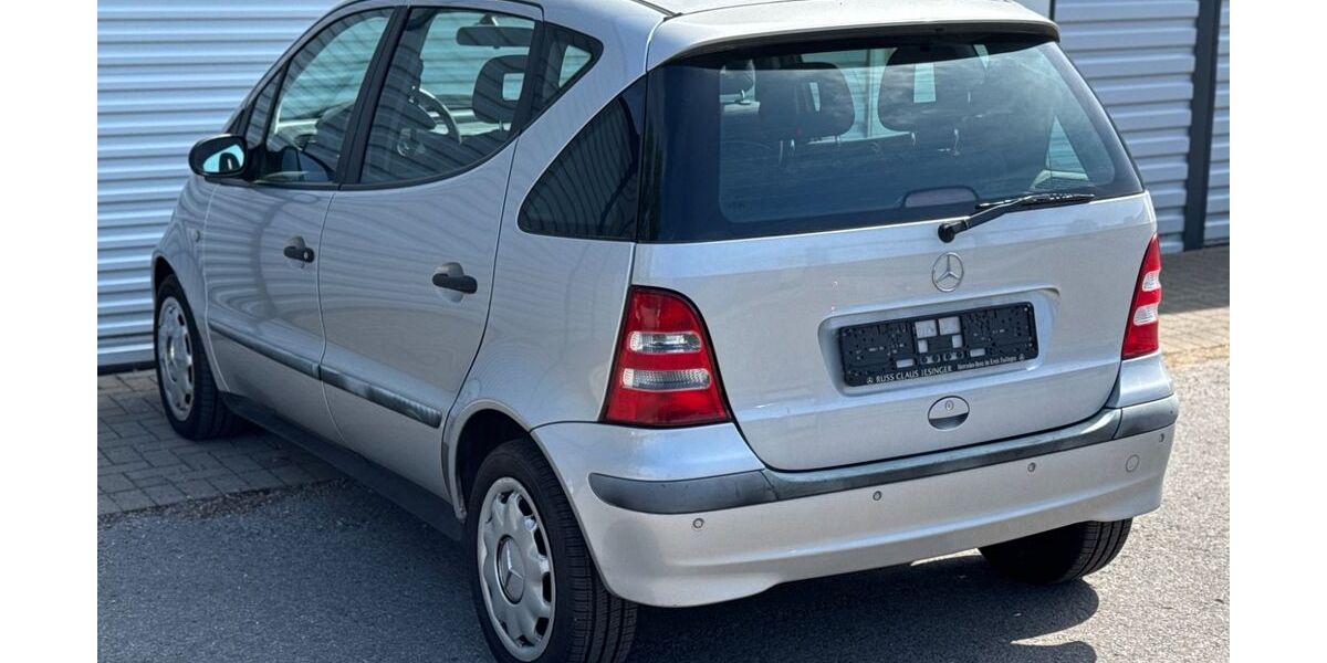 Mercedes-Benz A 160 128.123 km 3.790 &euro; Solingen 42719