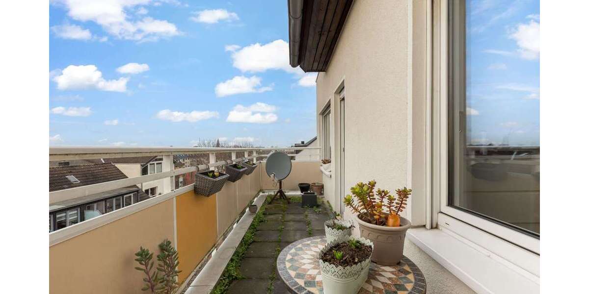 Etagenwohnung Köln Nippes - 3 Zimmer, 83 m&sup2;, 349.000&euro; | Angebot:25440286