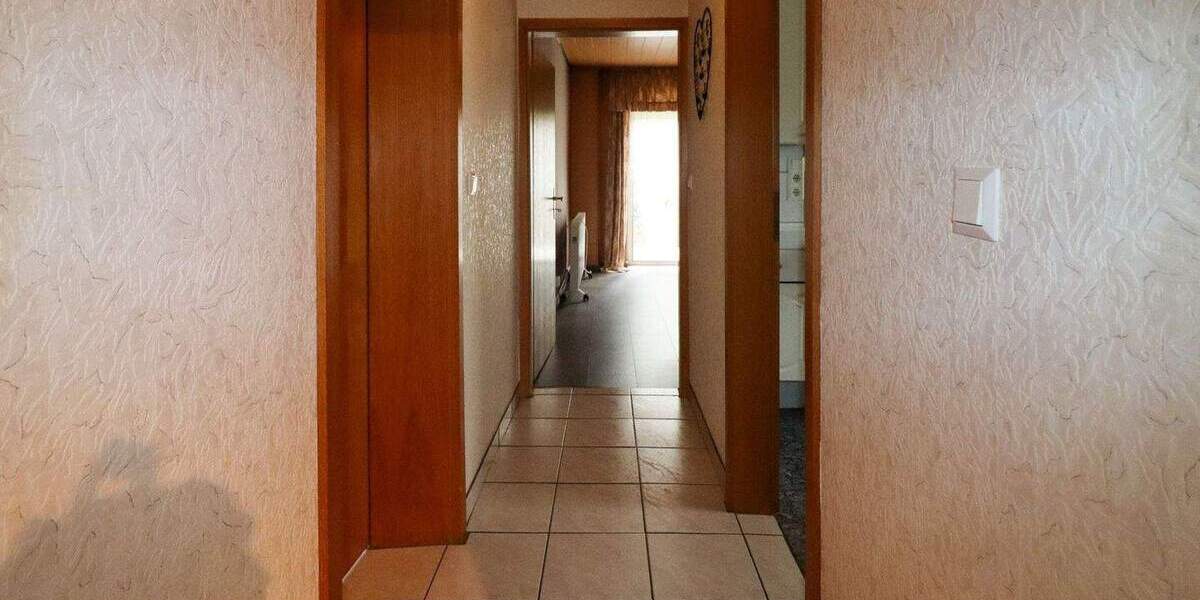 Etagenwohnung Grevenbroich Wevelinghoven - 3 Zimmer, 100 m&sup2;, 249.000&euro; | Angebot:25744160