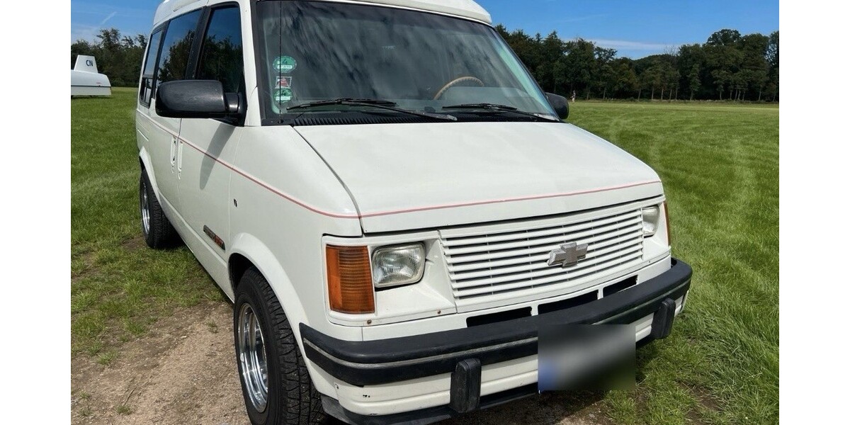 Chevrolet Astro Bus 240.000 km 6.300 &euro; Wermelskirchen 42929