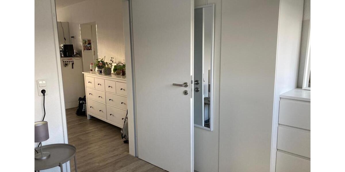 Etagenwohnung Köln Kalk - 2 Zimmer, 38 m&sup2;, 1.120&euro; | Angebot:26594627