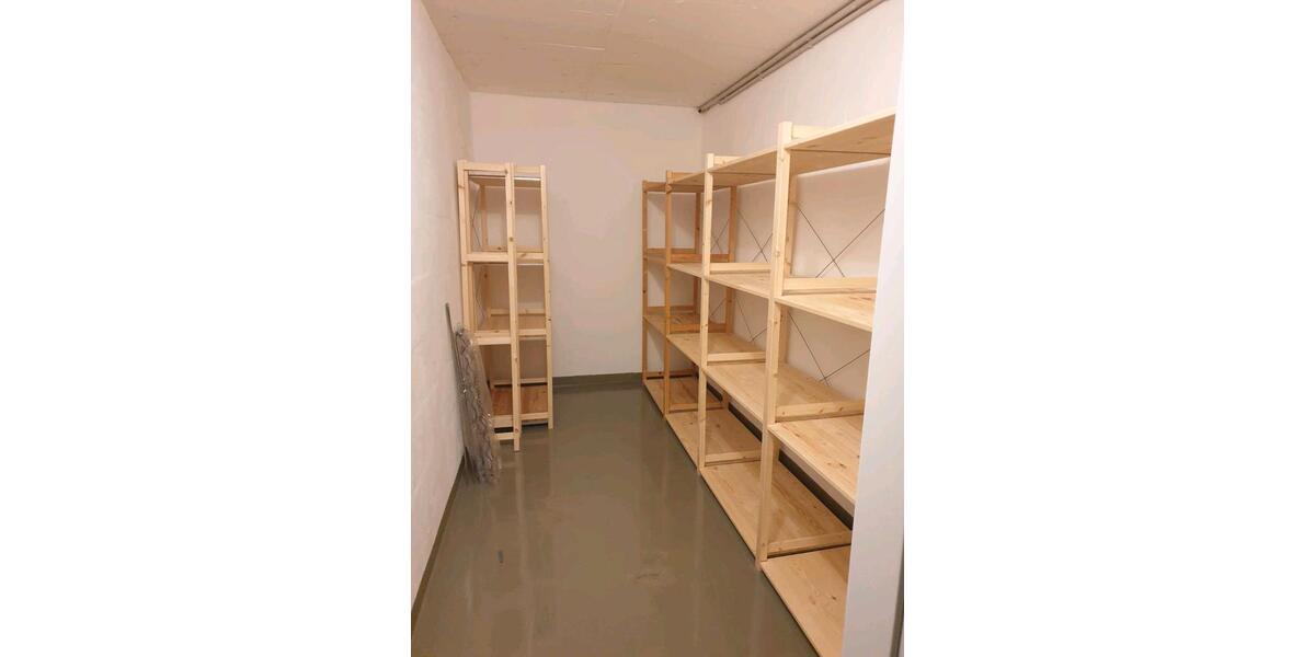 Dachgeschoßwohnung Leichlingen (Rheinland) - 3 Zimmer, 95 m&sup2;, 1.800&euro; | Angebot:26692780