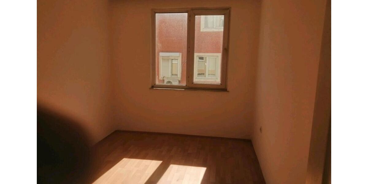 Etagenwohnung Düsseldorf Stadtbezirk 7 - 4 Zimmer, 126 m&sup2;, 125.000&euro; | Angebot:25832406